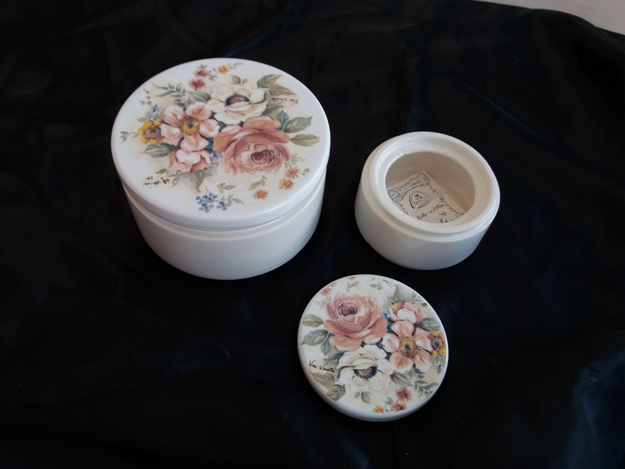 Bomboniera scatola in ceramica piccola tonda